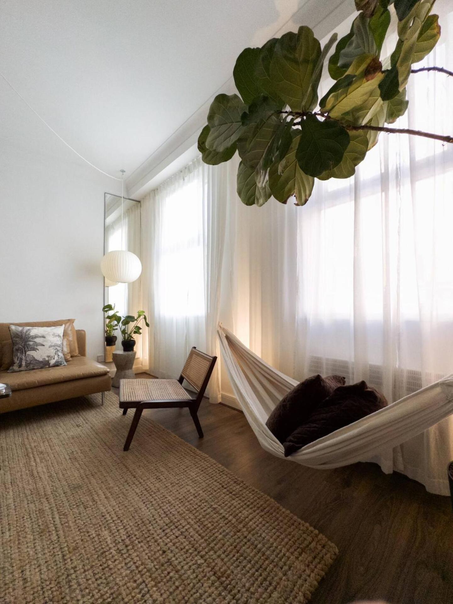 Апартаменты Tranquil Oasis W 100Inch Cinema & Hammock, By The Design Traveller Лондон Экстерьер фото