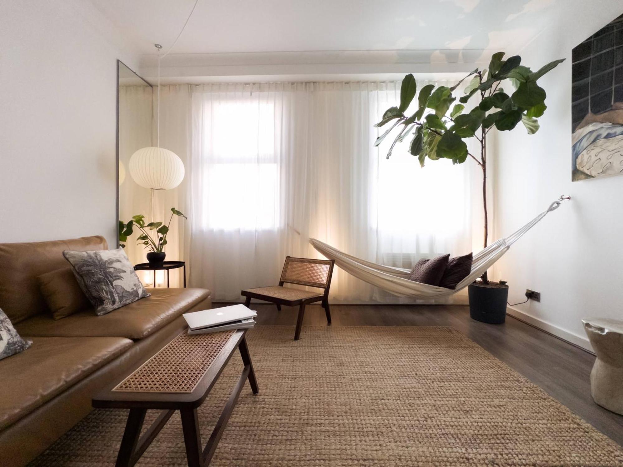 Апартаменты Tranquil Oasis W 100Inch Cinema & Hammock, By The Design Traveller Лондон Экстерьер фото